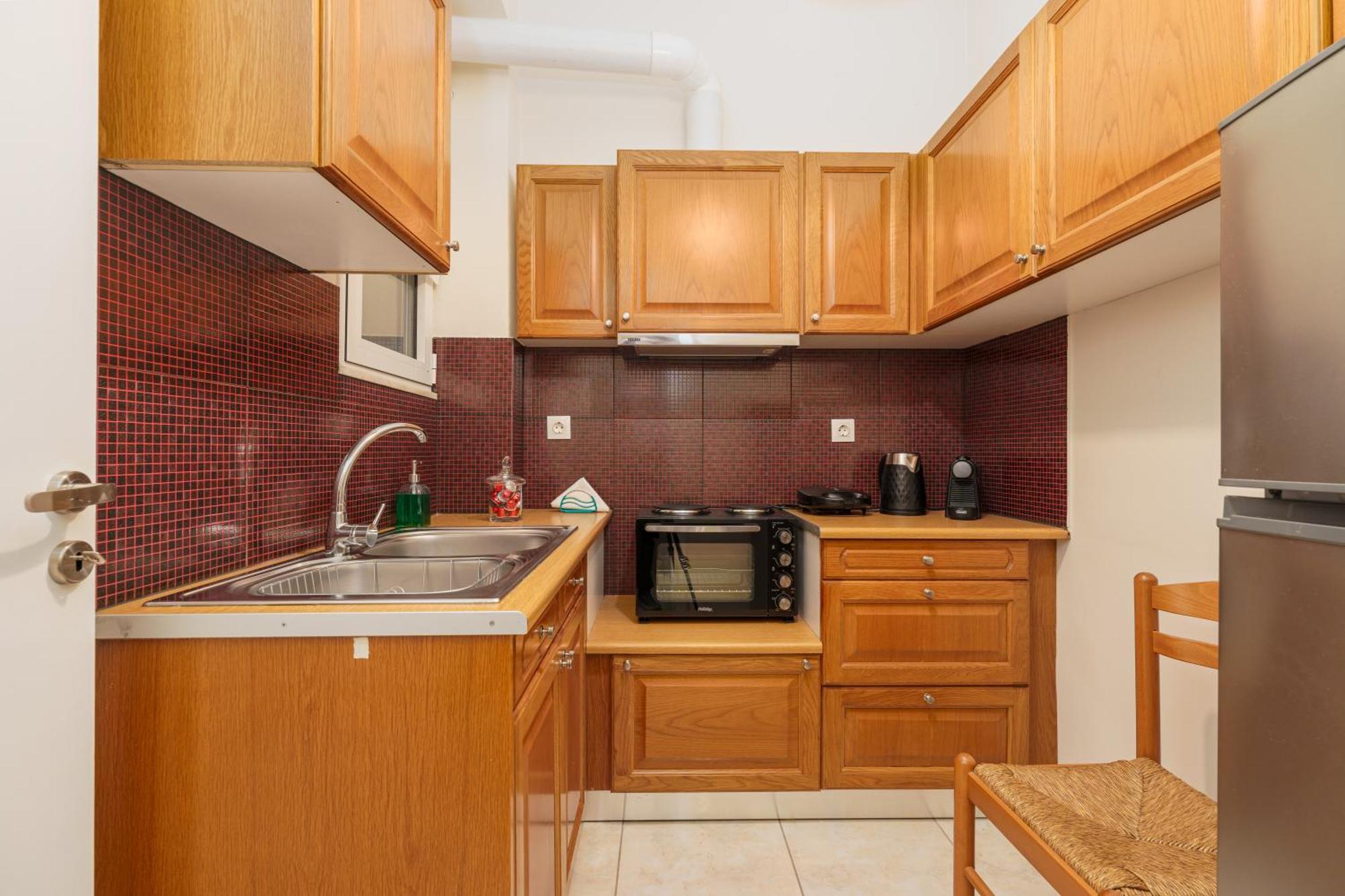 Nostos Apartment, With A Spacious Backyard Artemida  Zewnętrze zdjęcie